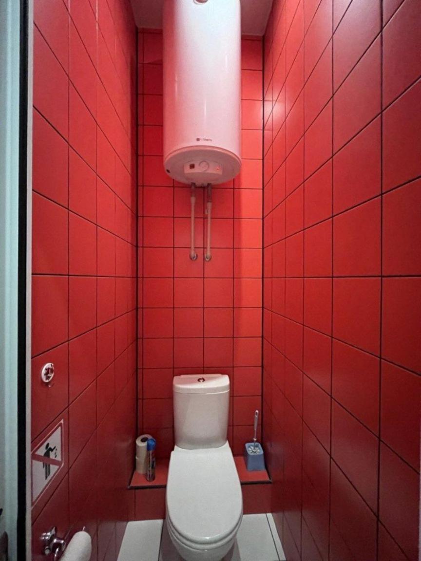Friends Hostel Киев Екстериор снимка